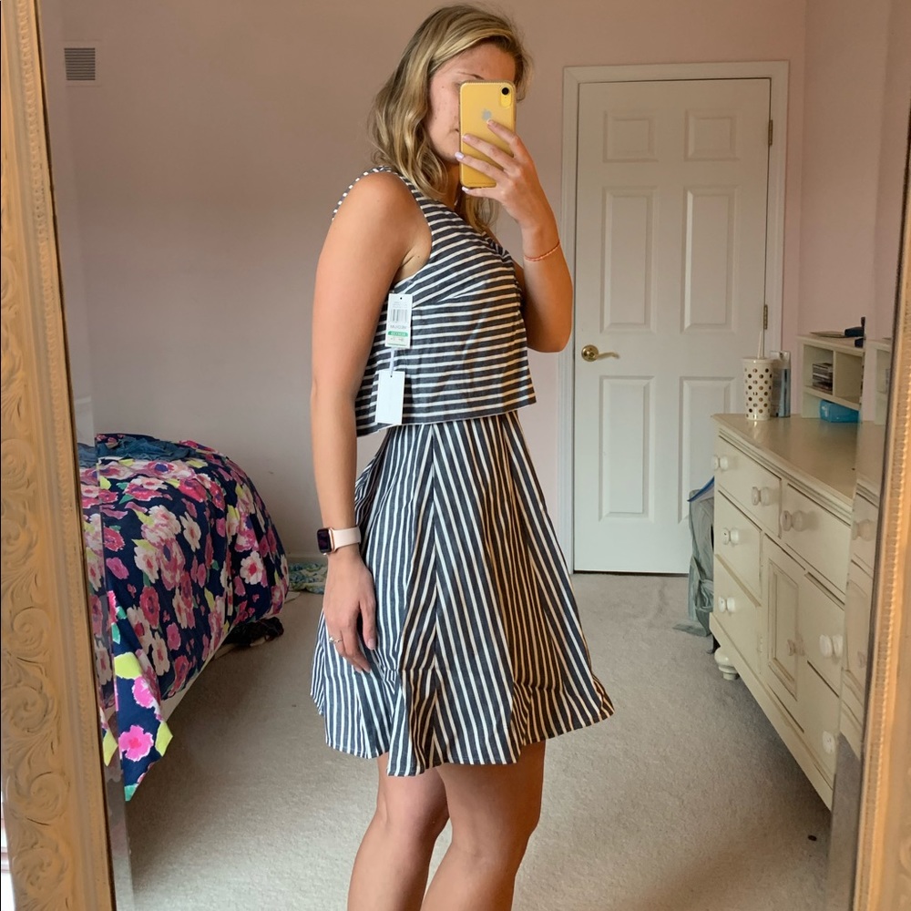 1. State summer dress - Picture 2 of 8